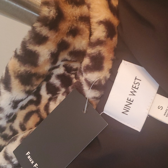 Nwt nine west faux fur leopard coat small. 😍 - Picture 6 of 6